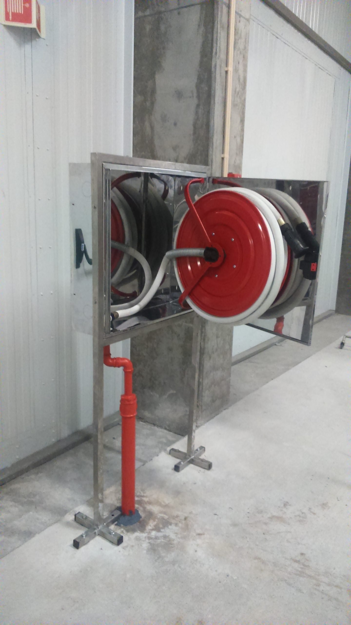 carretel inox scaled.jpg
